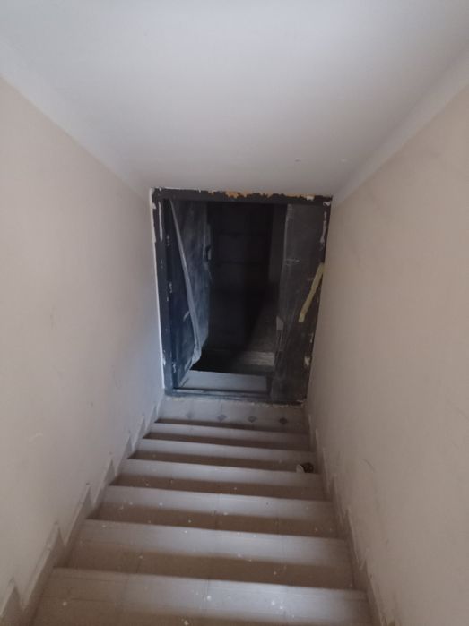 Срочно продается подвальное помещение