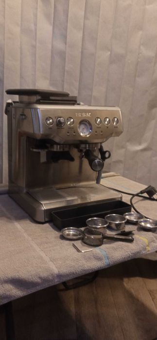 Кофеварка эспрессо bork