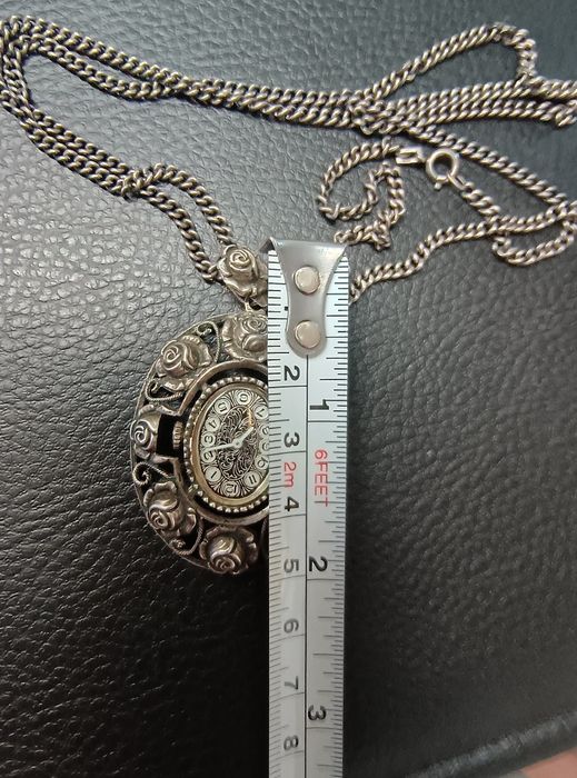 Красиво Сребърно Дамско Дизайнерско Колие  Часовник