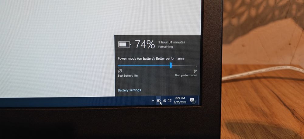 Lenovo IdeaPad 320/i5-8250u/8GB RAM/MX150/128 GB SSD + 500 GB HDD/Full