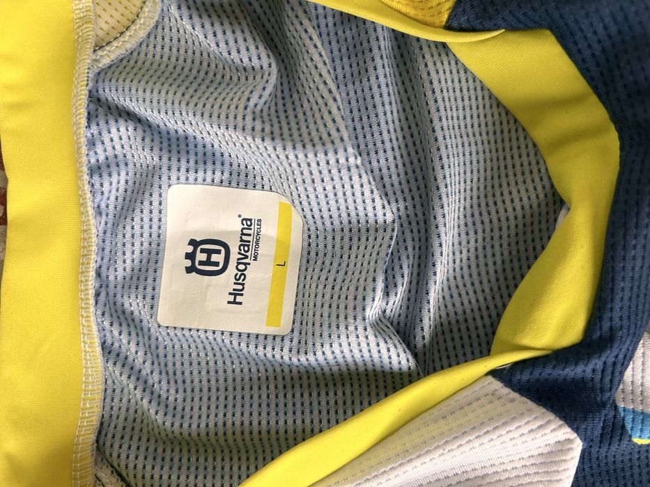 Bliza si pantaloni de protectie pentru motor cros