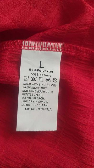 Червена блуза с къс ръкав