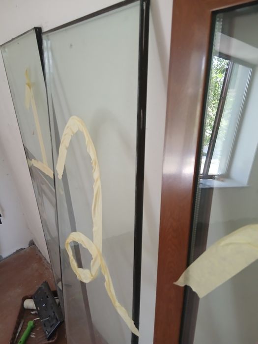 Eshek deraza sotiladi