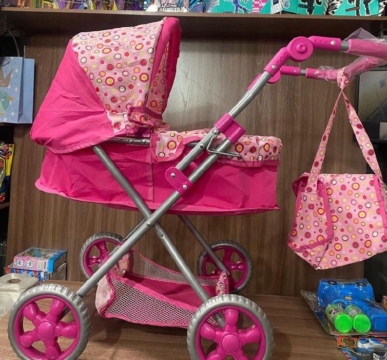 Коляска для кукол