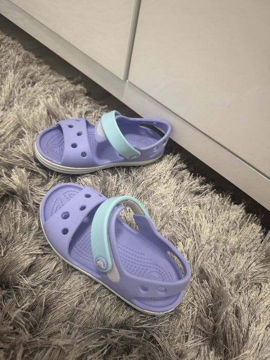 Sandale Crocs C9 Noi