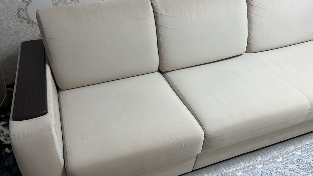 Продам диван 100x300