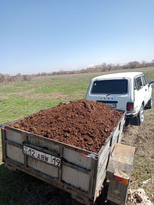 Доставка Навоз,биогумус,чернозем.Цены разные.