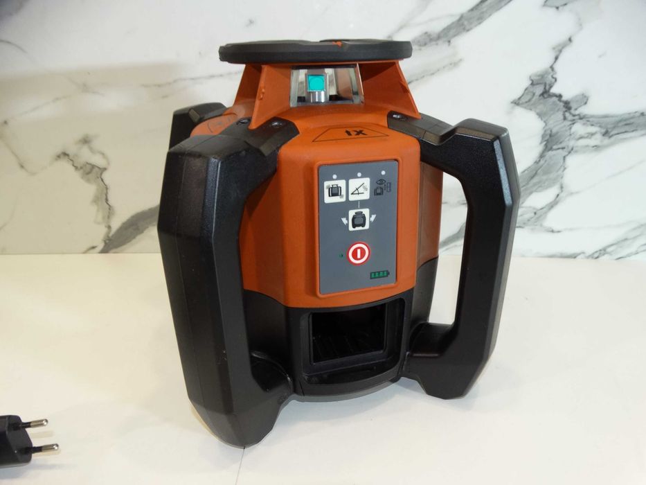 2024 - Hilti PR 300 HV2S - Ротационен лазерен нивелир гр. Варна ЖП Гара ...