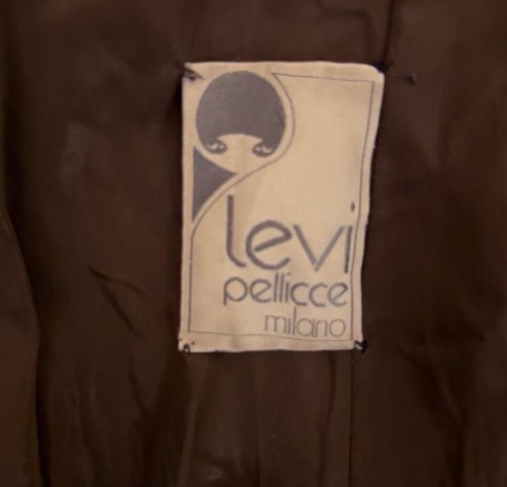 Haina blana naturala de bizam