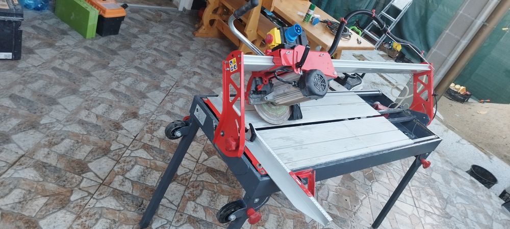 Rubi DC250 водно рязане