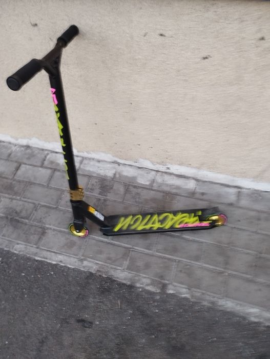 Трюковой самокат