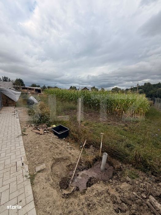 Casa de vanzare, 160 mp utili, teren 1820 mp, zona Bunesti