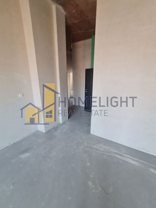 Четиристаен апартамент в кв. Люлин 2