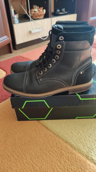 Мъжки боти 43 номер
