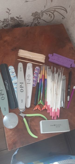 Продаю маникюрный набор