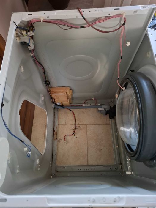 Пералня Whirlpool FFB 8458 BV EE 6th Sense  8кг - НА ЧАСТИ!