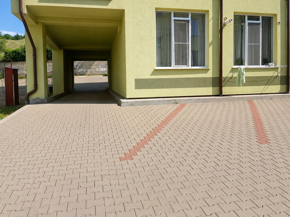 Vand apartament 57 mp Burdujeni