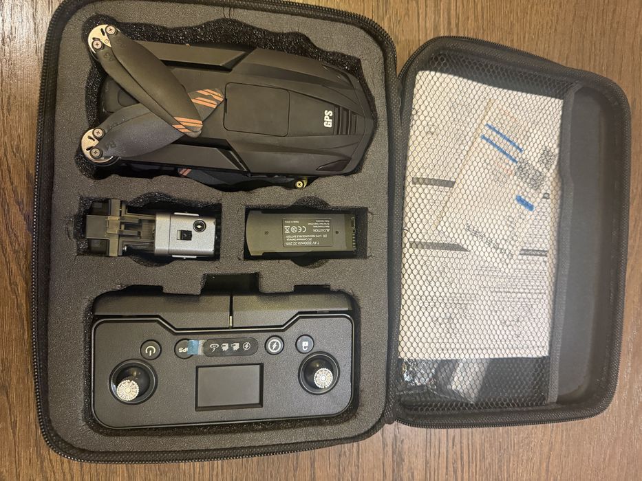 Дрон квадрокоптер v 168 gps
