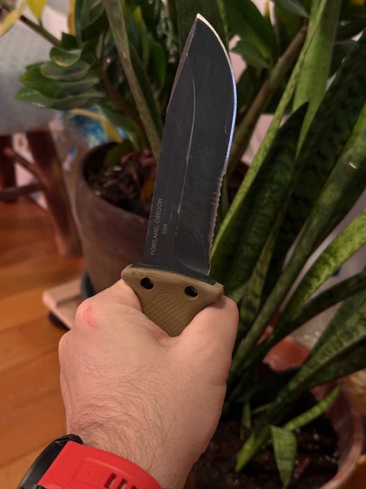 Cutit Gerber LMF II - cutitul trupelor speciale americane