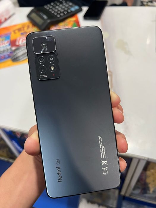 Redmi note 11 pro 5G В отличном состоянии.