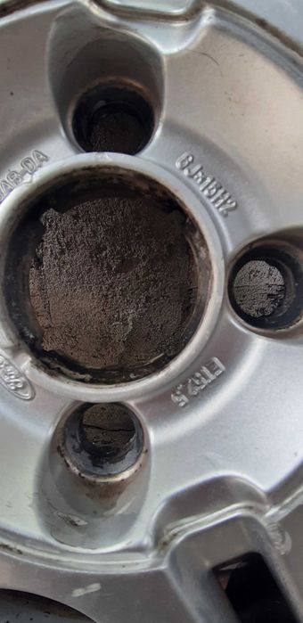 Джанти 15 цола -Форд