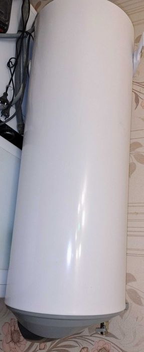 Продавам бойлер Елдом -80 литра, вертикален