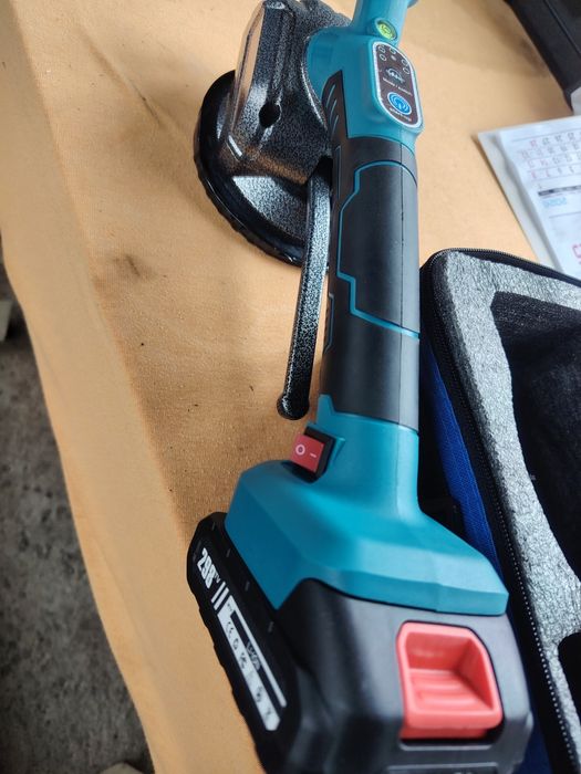 Чисто нова Вендуза/Вибратор за плочки