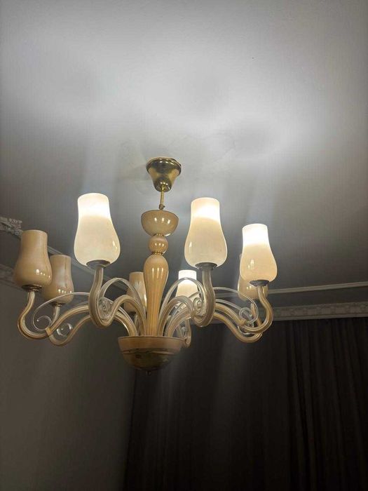 Продам люстру неплохого качества