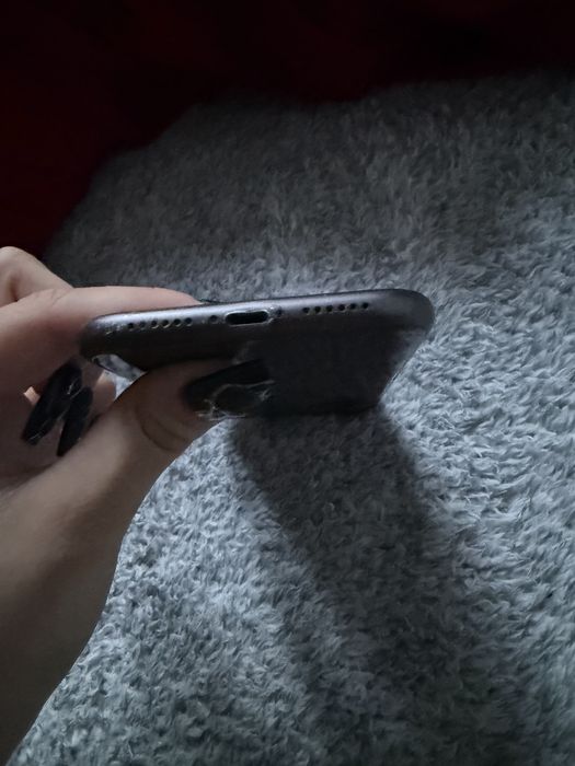 vand iphone 11 cu 64 gb