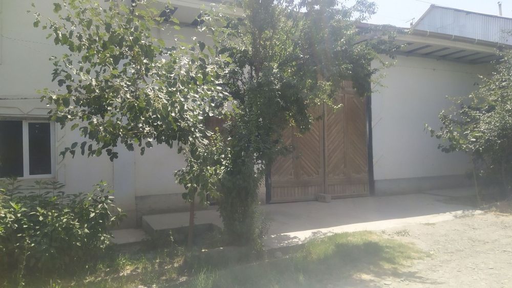 Ховли сотилади Коракулча МФЙ