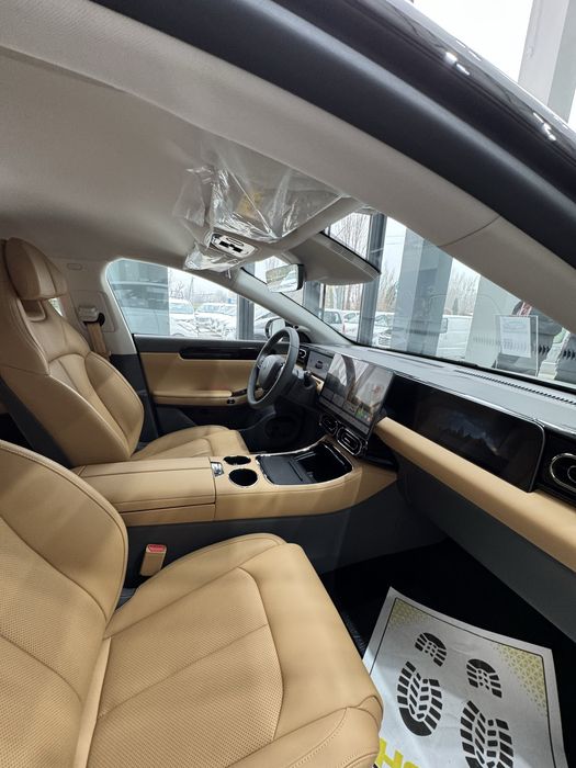 Leapmotor C01 с гарантия 3года