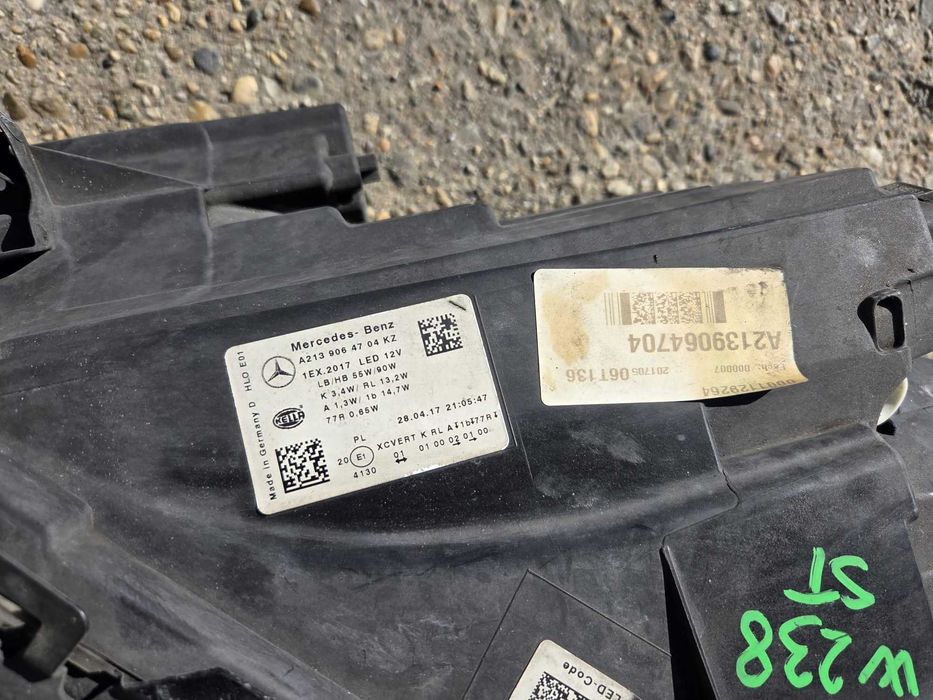 Far stanga Mercedes E-Class  W213 C238 W238 multi beam BLUE