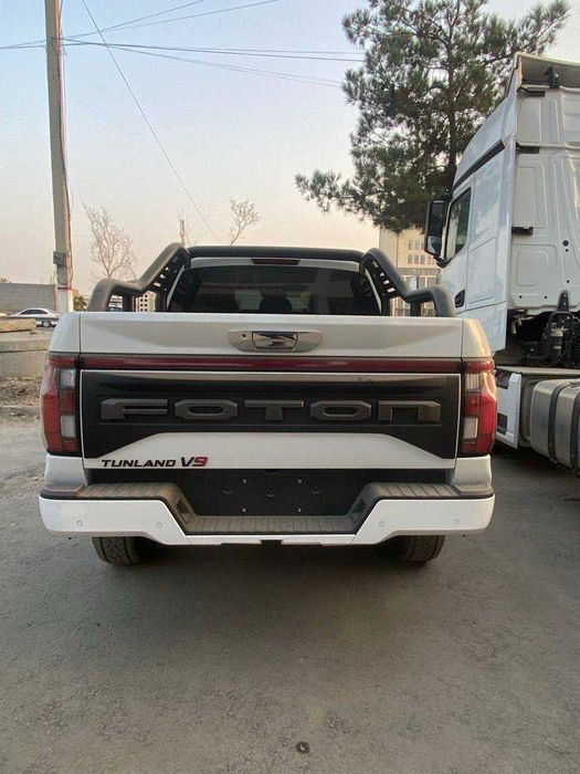 Автомобиль пикап Foton Tunland V9