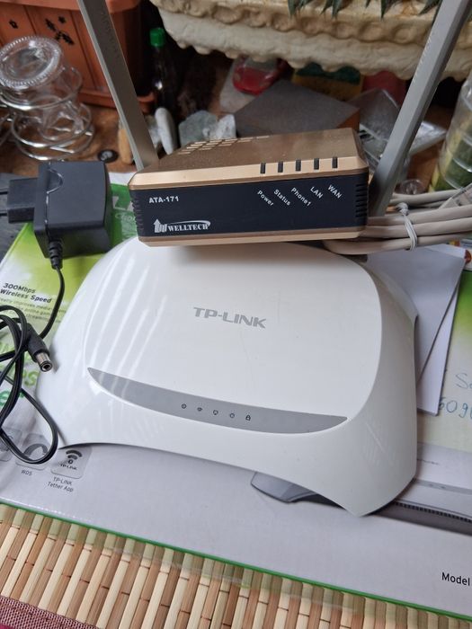 Vînd două routere wireless