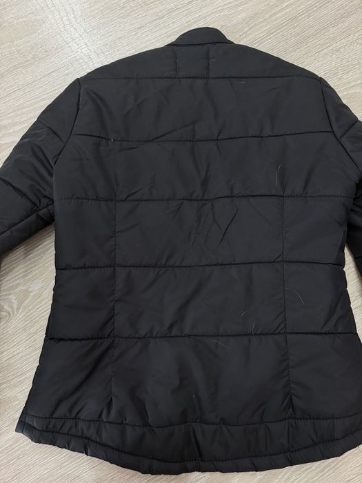 Куртка женская черная