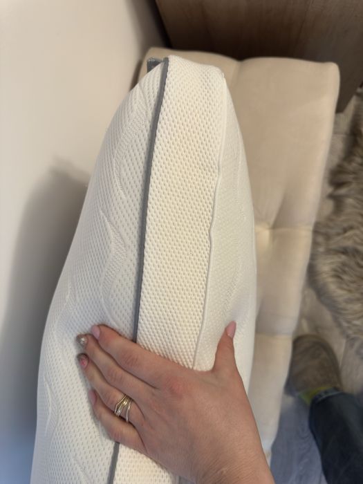 Perna wellpur spuma cu memorie aproape noua