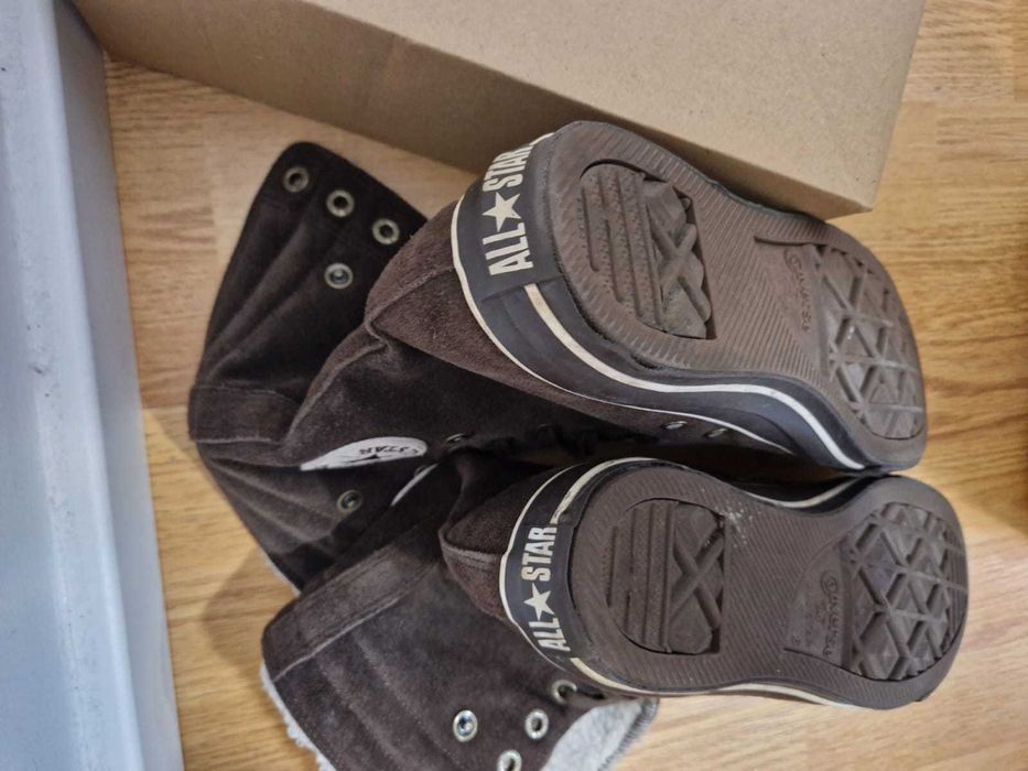 Ghete îmblănite Converse, piele