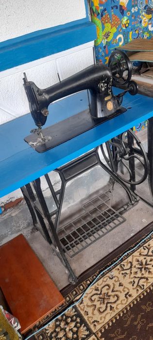 Masina de cusut " Singer" , funcțională
