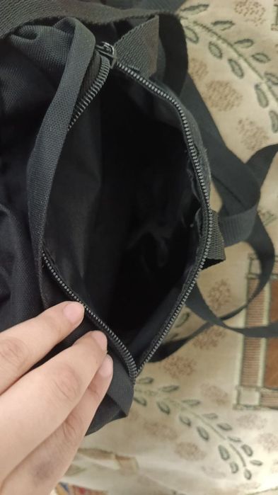 Чёрный рюкзак с лентами