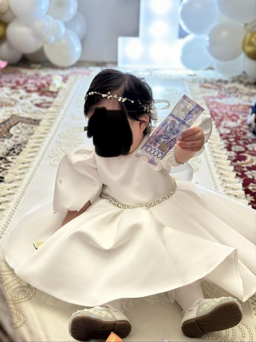 Платье на тусау кесер