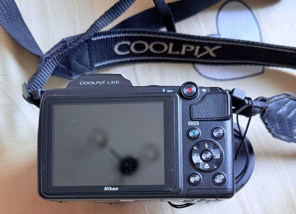 Фотоаппарат Nikon Coolpix L310