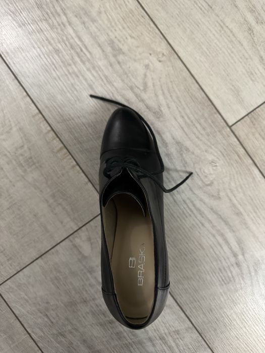 Продам ботильоны. 37 р.