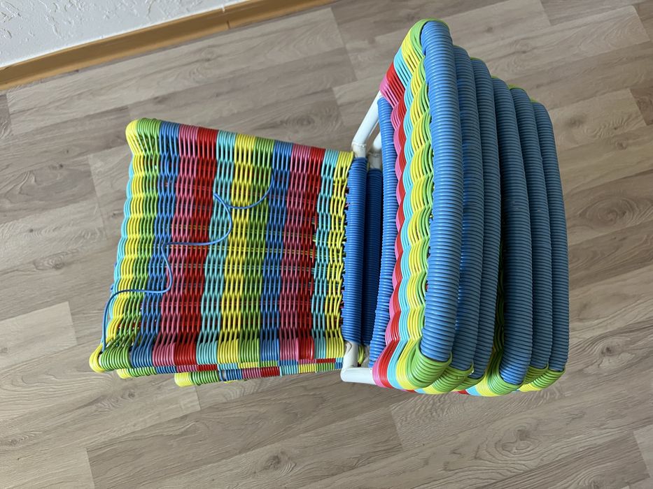 Стулья детские.