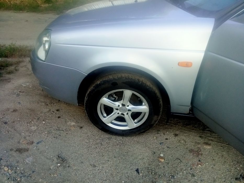 Продам приору 2013