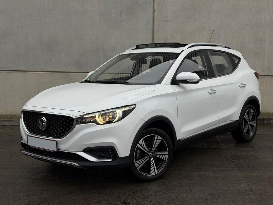 MG ZS EV LUXURY, Led,Panoramic,Keyless,Panoramic,Acc