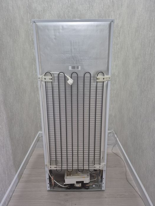 Холодильник BEKO RDSK 240M00W