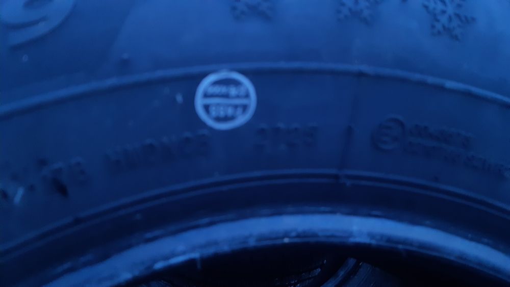 Set 4 anvelope NOI 205/70r15c iarnă marca Fronway dot 2025
