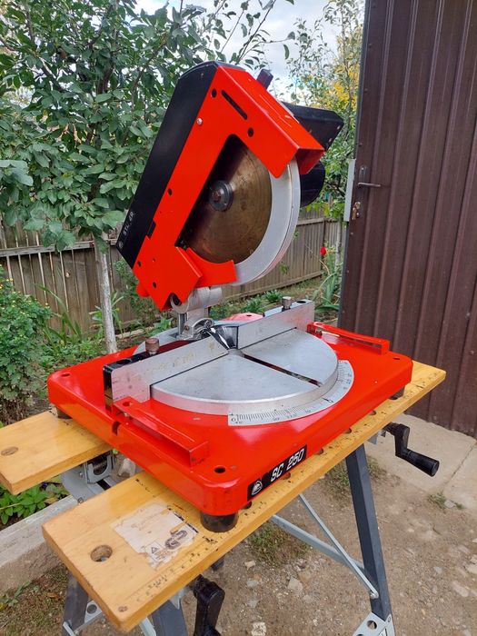 Circular de banc cu sina ATIKA  pentru lemn METABO & STAYER.