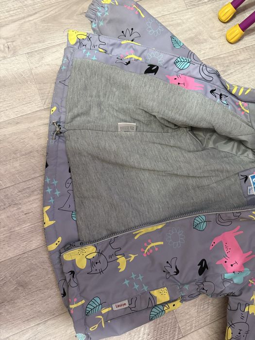 Куртка для девочки весна