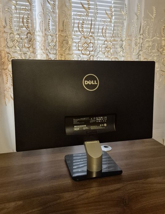 Monitor Dell S2440L 24" Full HD – Panou Glossy / Premium / La cutie